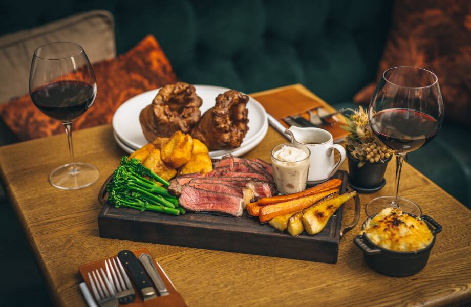 The-Harwood-Arms-London-UK-3