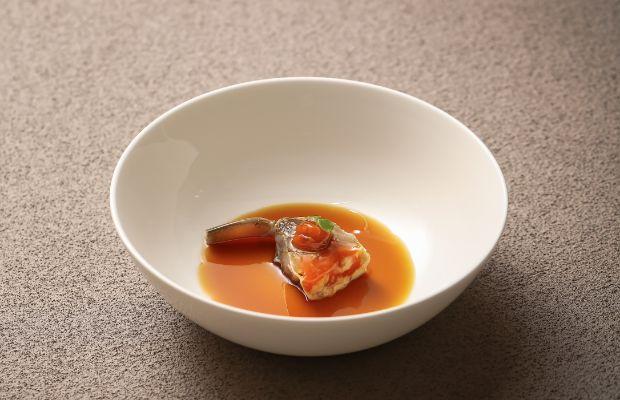 Xin Rong Ji (Xinyuan South Road)